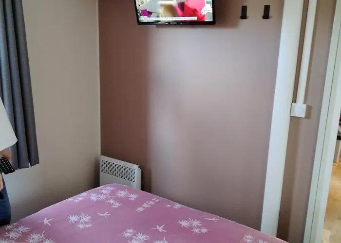 אתר קמפינג Confort Siblu Les Charmettes לס מתה